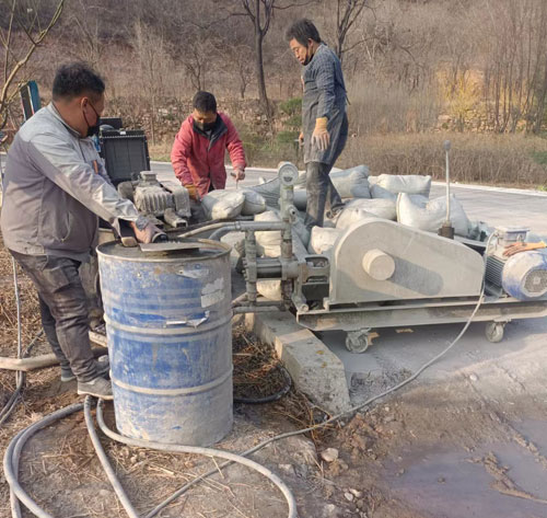 蒸湘路面下沉注浆